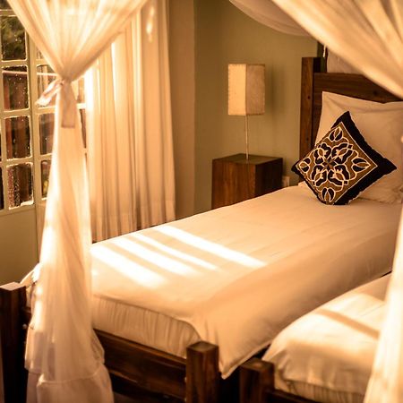 Вилла Onsea House & Machweo Retreat Nkoanrua Экстерьер фото